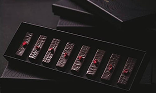 chocolate box black chocolate box black