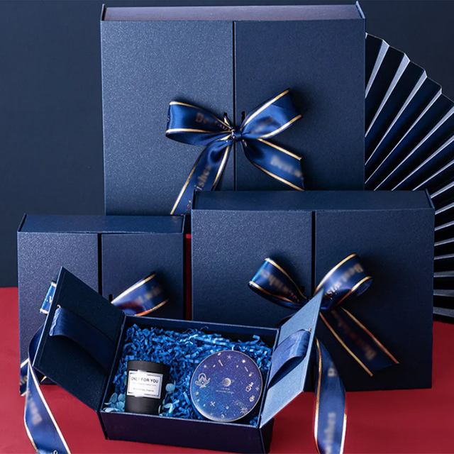 Two Door Cosmetic Packaging