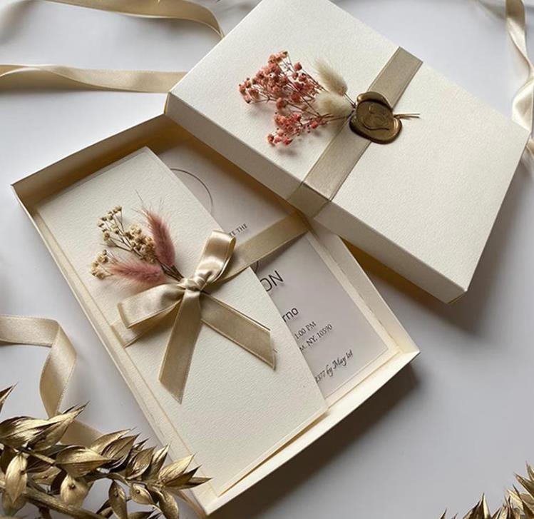 Use Cardboard Boxes for Gift packaging