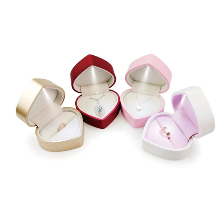 heart shaped ring box