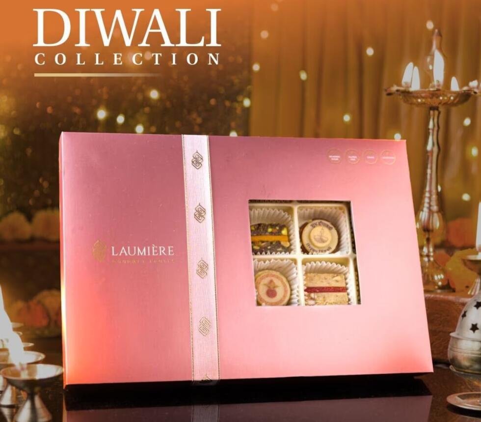 nuts box with window