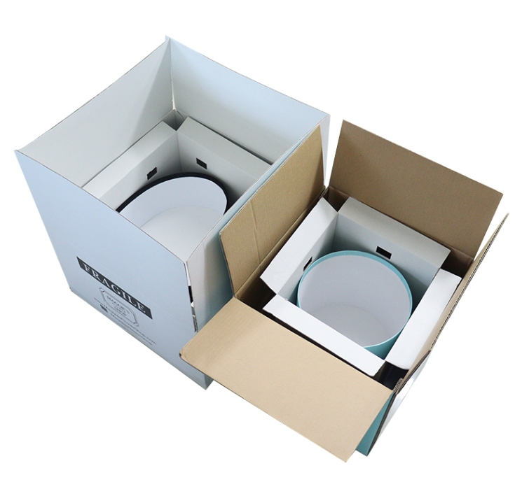 Shipping Box with Insert