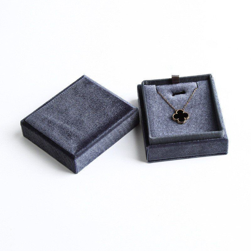 Velvet Necklace Box