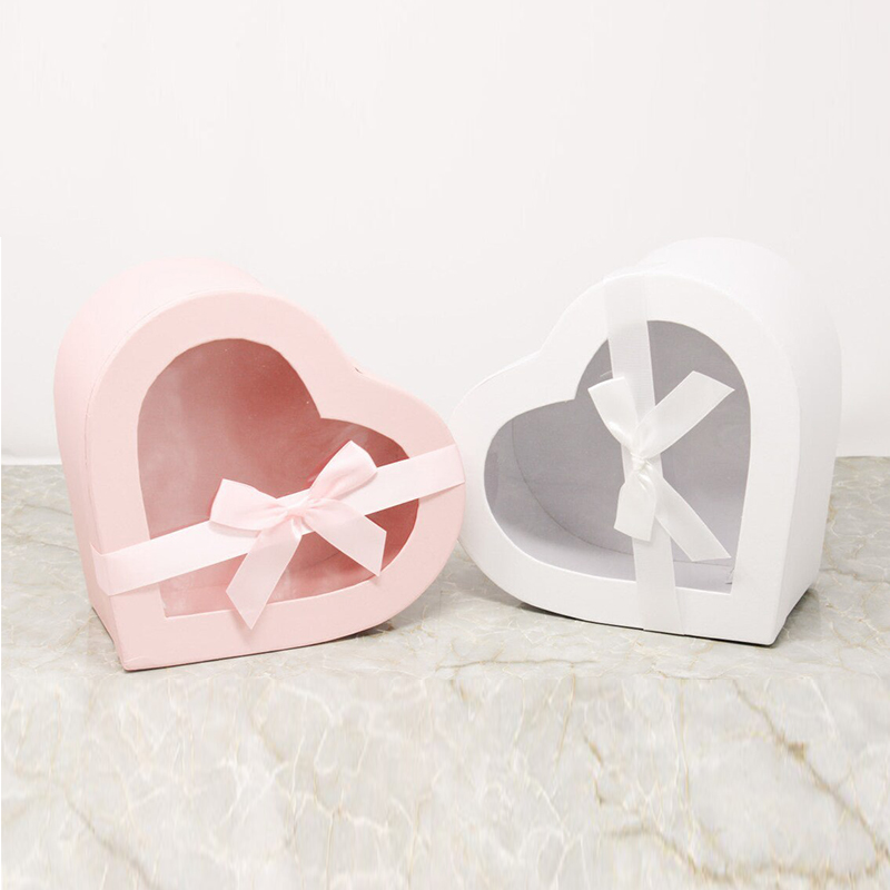 Heart Shaped Flower Gift Box With Clear Window