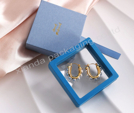 Custom Jewelry Box Packaging.png