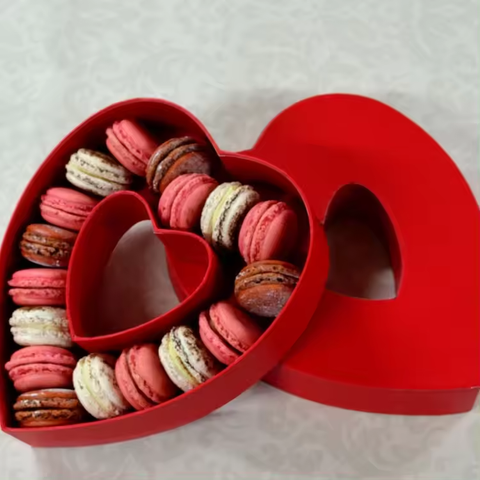 Luxury Heart Shaped Macaron Box