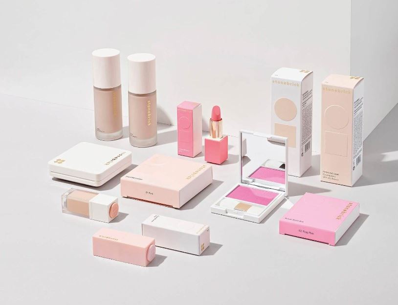 What is in Boots Beauty Box?