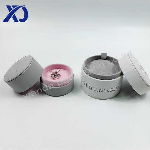 Round Jewelry Boxes And Velvet Bags