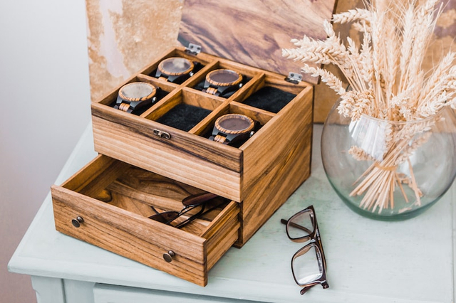watches wooden box