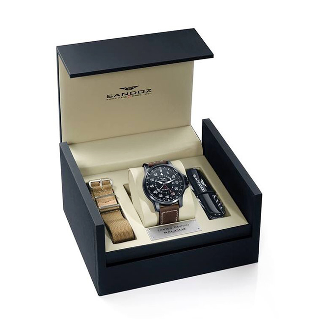 0b51971b92e13345dabe2a1f3562a07c