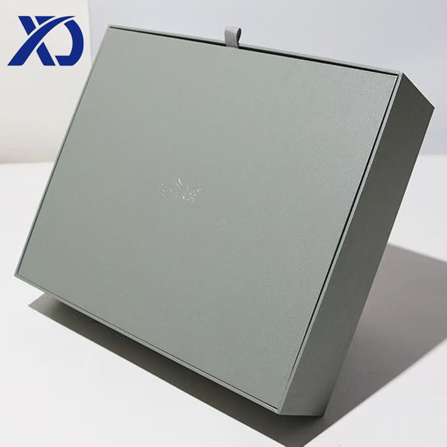 Custom Cardboard Gift Box