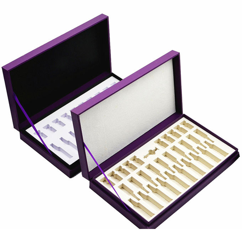 cosmetic box for facial serums essential oil vitamins