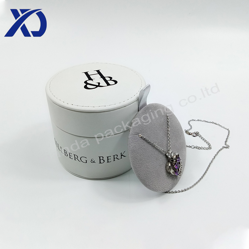 Round Jewelry Boxes And Velvet Bags