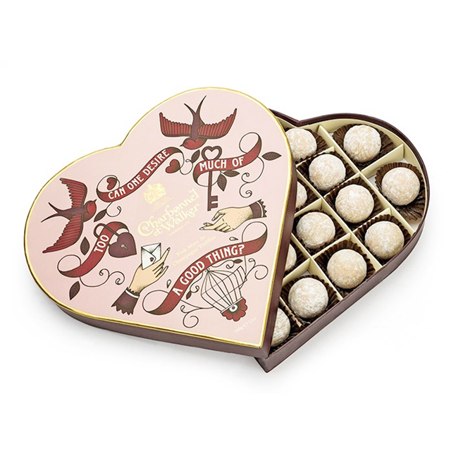heart shape chocolate gift boxes