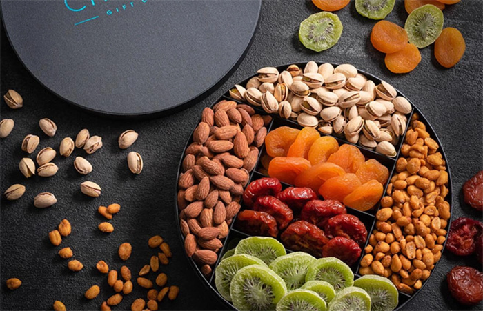 mixed-nuts-gift-boxes