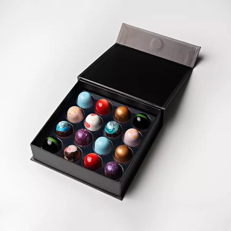 magnetic chocolate tray box