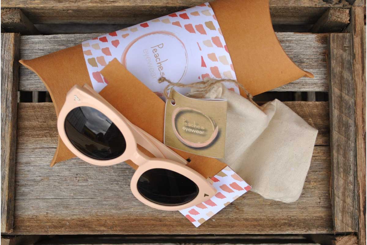 Peaches-eyewear-packaging