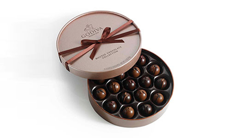 chocolate gift box round.jpg