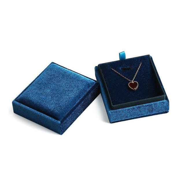 Velvet Necklace Box