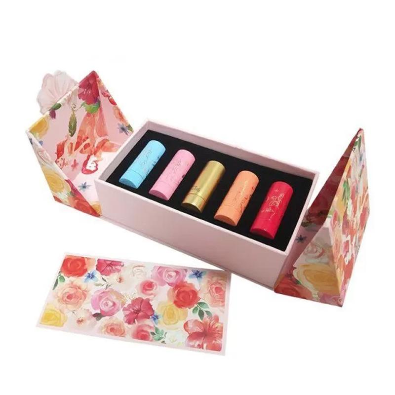 What Are The Characteristic Advantages of Lipstick Gift Box Packaging?