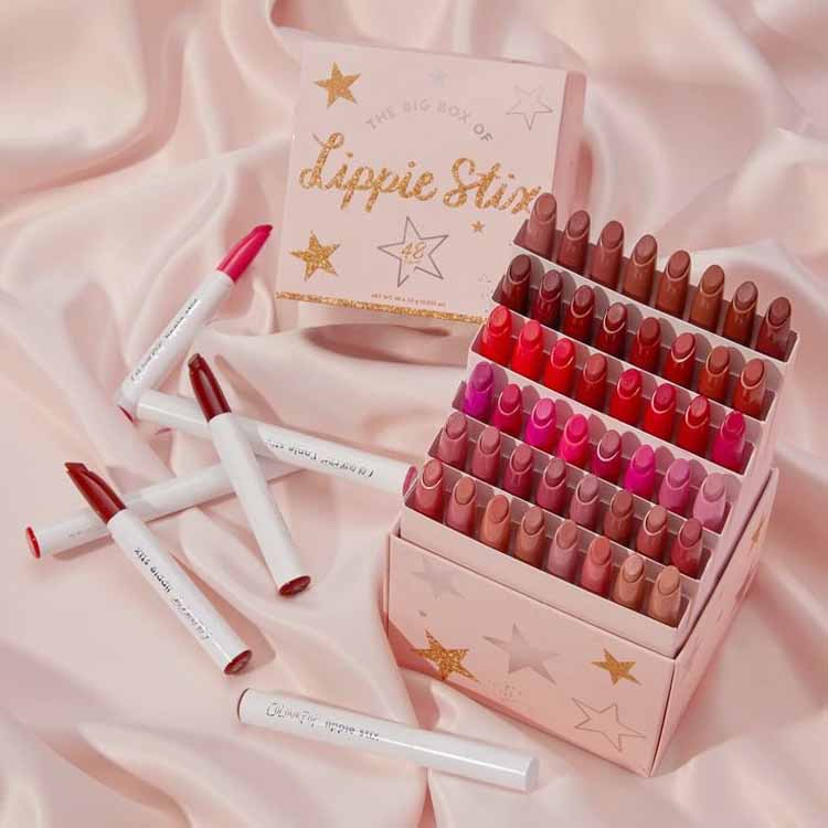 empty lipstick gift box