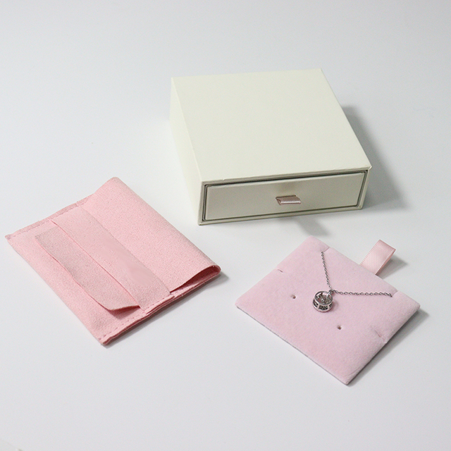 Paper Necklace Gift Box