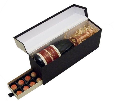 Black Luxury Wine Box with Drawer.png