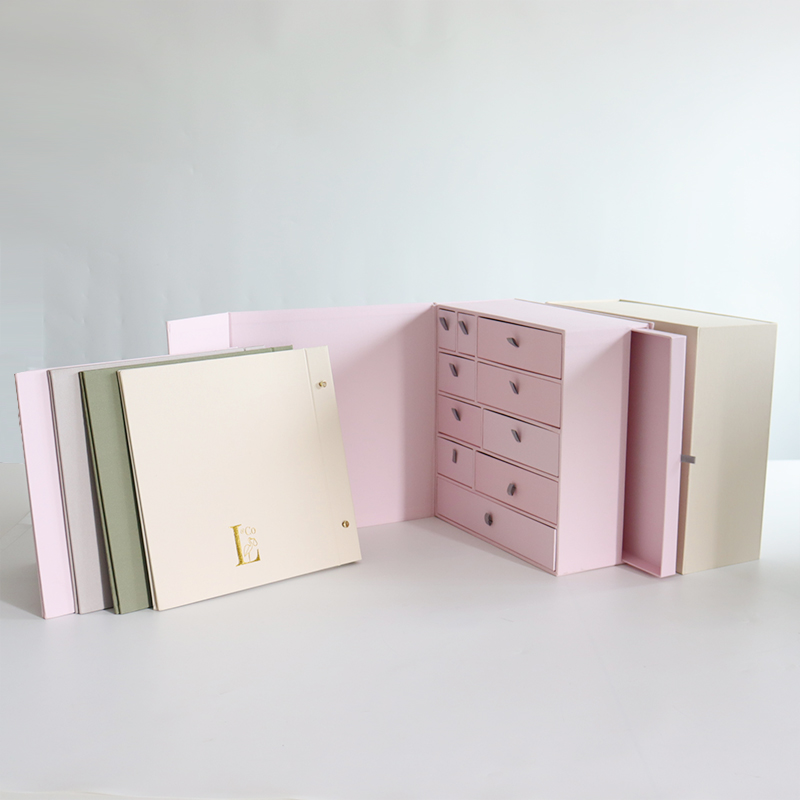 packaging baby keepsake box