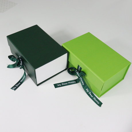 Folding Gift Box.jpg
