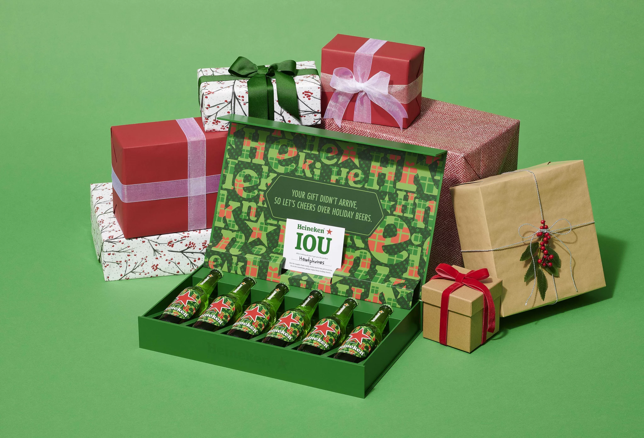 Three common gift shop boutique packaging boxes